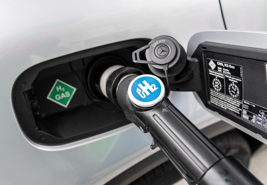 Детали экстерьера Mercedes-Benz GLC F-Cell 2019 года  (WW) (фото 25 из 40)